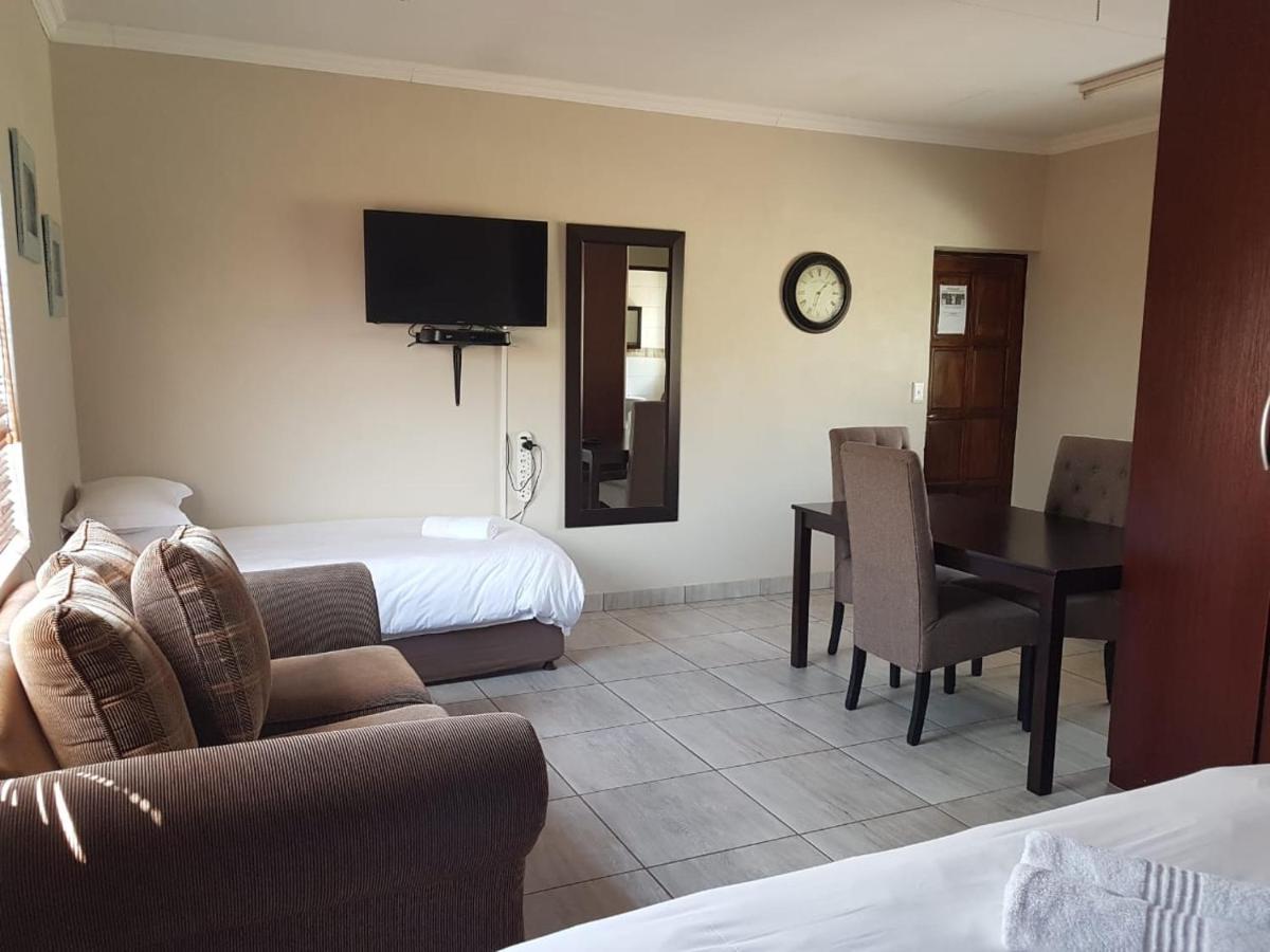 Private Apartments & Biz Stays Pretoria Exterior foto