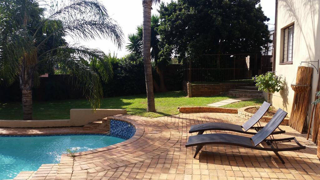Private Apartments & Biz Stays Pretoria Quarto foto